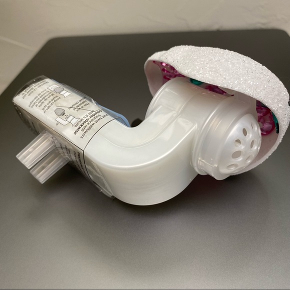 2021 Bath & Body Works Sugar Skull Light Up Wallflower Plug - Picture 7 of 11